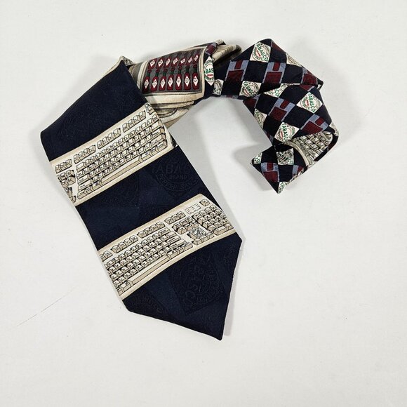 Tabasco Sauce Vintage Retro Computer Tech Geek Hot Sauce Silk Tie - Picture 2 of 11